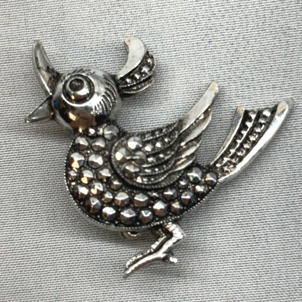Vintage Coro Marcasite Bird Brooch Womens OS Silver tone Excellent Pin